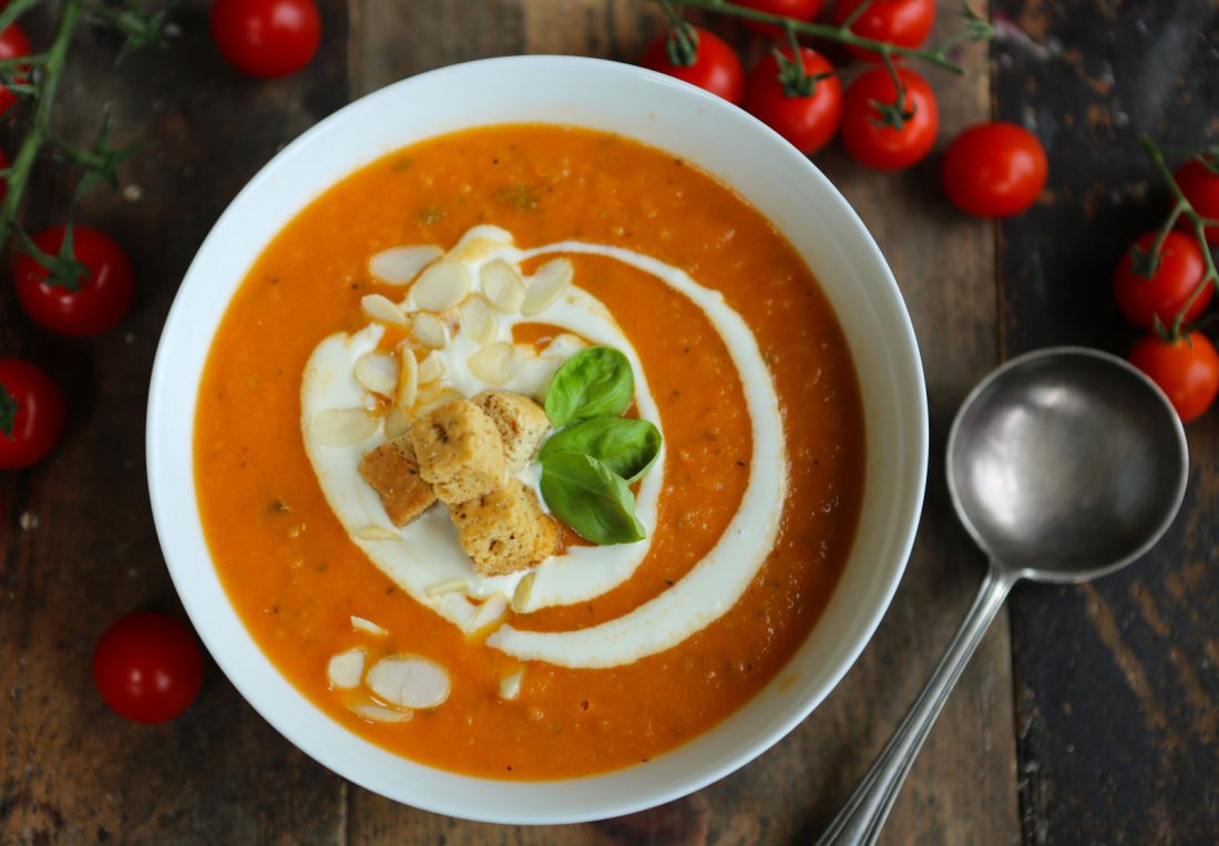 Simple Roast Tomato Soup