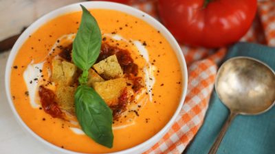 Quick and Easy Tomato & Lentil Soup