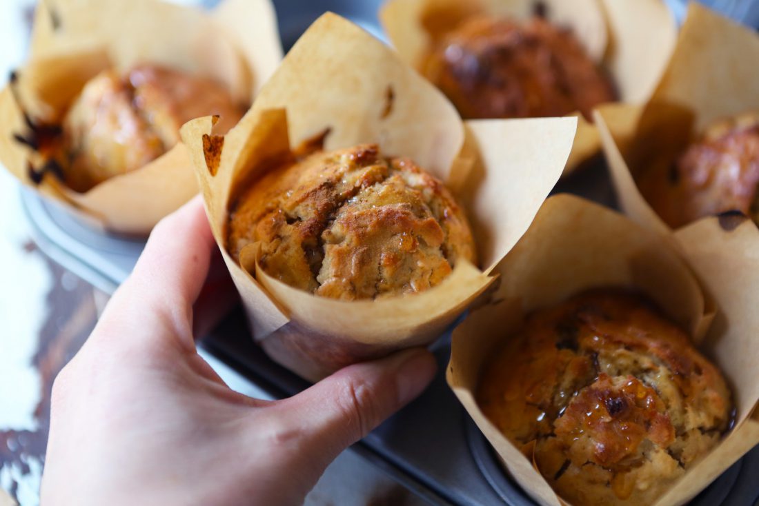 Breakfast Muffins with Apple & Peanut Butter