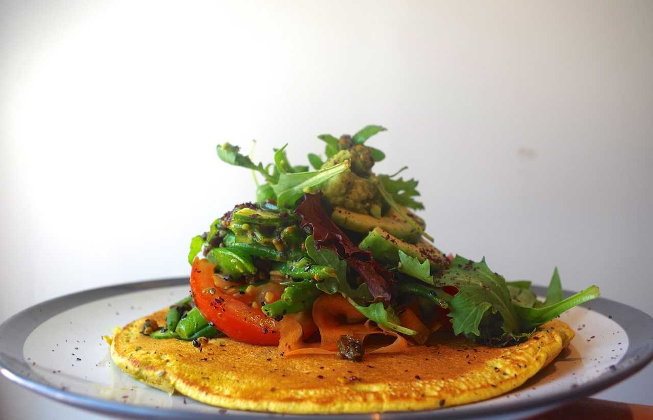 Thai Inspired Farinata with Green Bean Salad