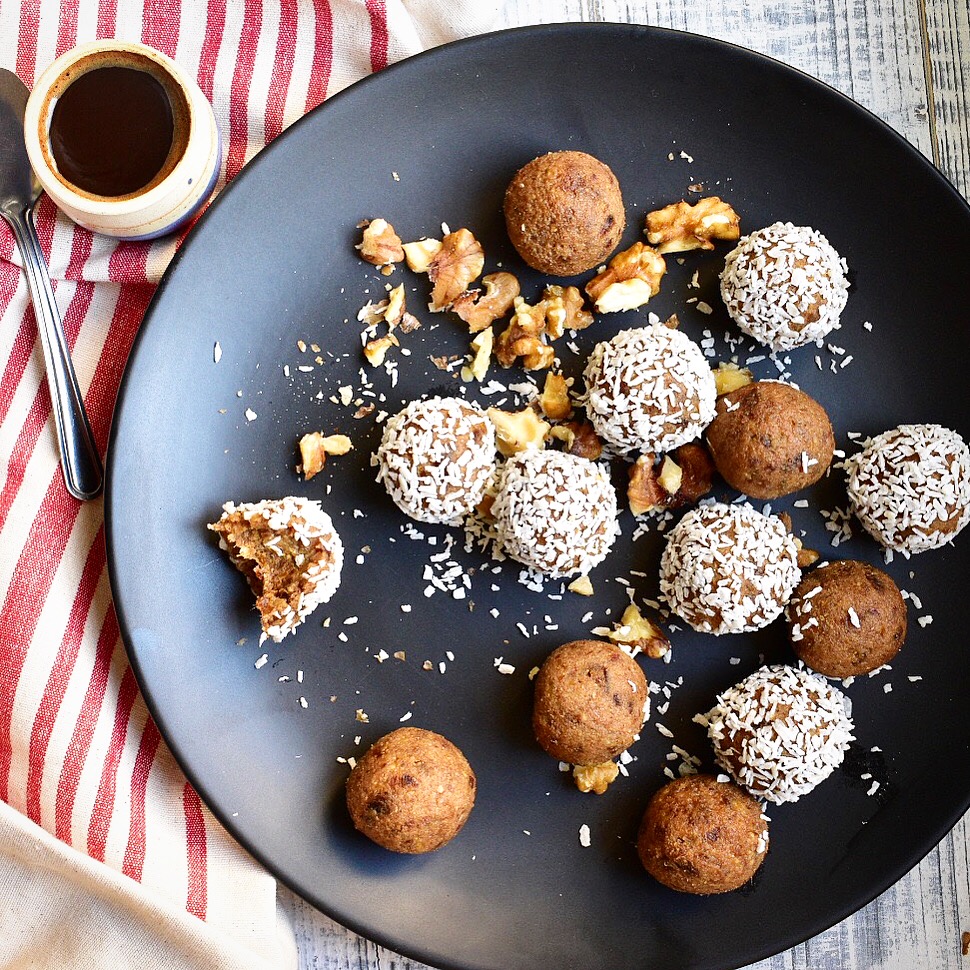 Walnut Cake Energy Balls